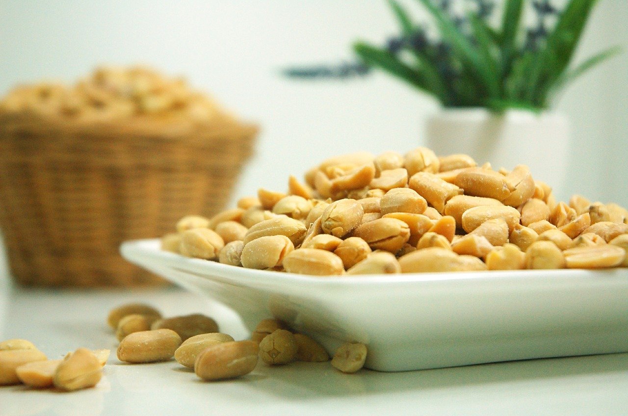 inflammatory foods to avoid peanuts